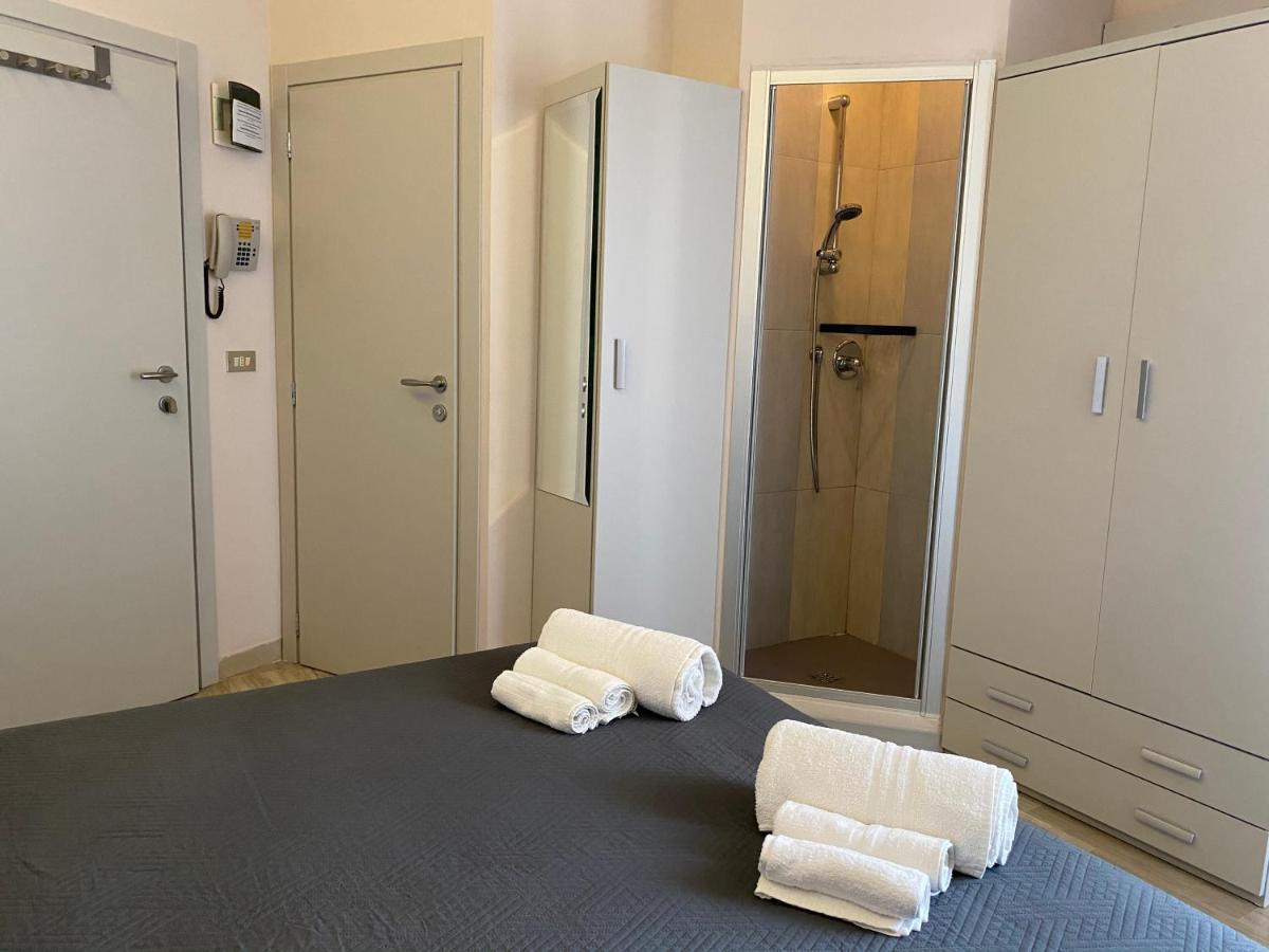 Hotel Moderno - Bed & Breakfast 체르비아 외부 사진
