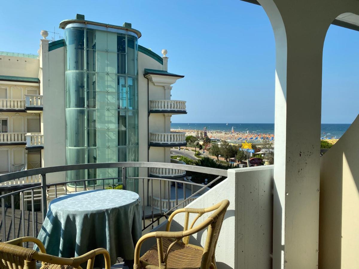 Hotel Moderno - Bed & Breakfast 체르비아 외부 사진
